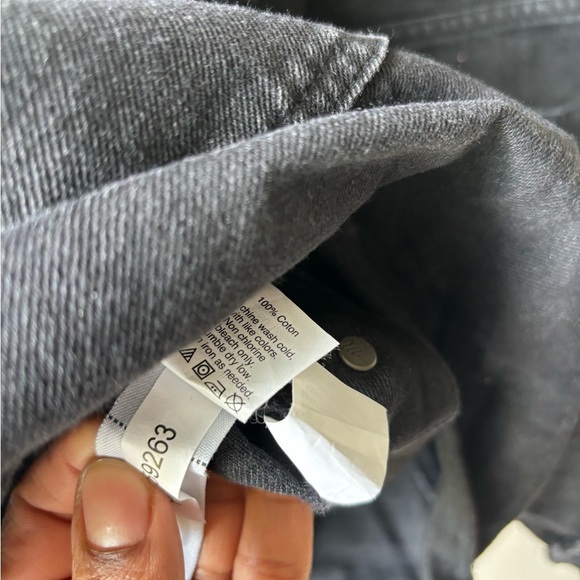 MADEWELL | Adirondack Short Overalls in Washed Black | L - Picture 6 of 11